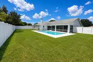204 Lake Mariam Ct, Winter Haven, FL 33884 - Photo 3