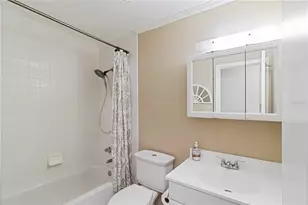 288 Cherry Laurel Ln, Winter Haven, FL 33880 - Photo 13