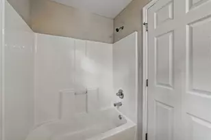 829 N Lake Ave, Lakeland, FL 33801 - Photo 17