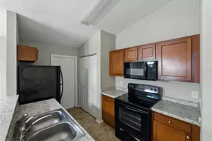 829 N Lake Ave, Lakeland, FL 33801 - Photo 9