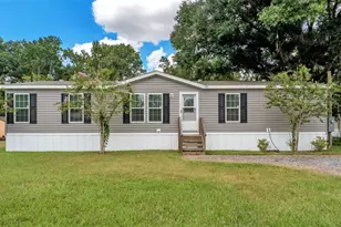 1315 Windsong Dr, Lakeland, FL 33811 - Photo 1