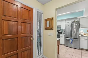 6627 Sweetbriar Ln, Lakeland, FL 33813 - Photo 3