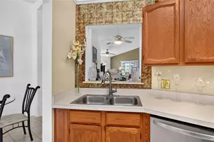 6068 Swallow Dr, Lakeland, FL 33809 - Photo 13