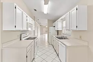 619 Cockatoo Loop, Lakeland, FL 33809 - Photo 15