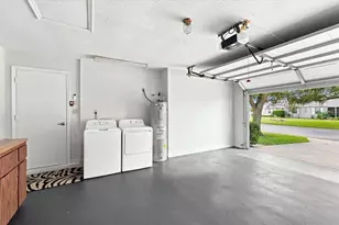 619 Cockatoo Loop, Lakeland, FL 33809 - Photo 35