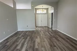 5619 Fischer Dr, Lakeland, FL 33812 - Photo 3