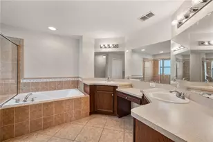 7019 Heatherbrook Dr, Lakeland, FL 33809 - Photo 21