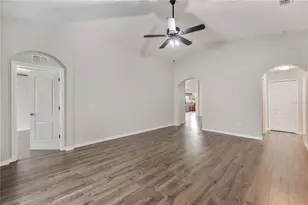 7019 Heatherbrook Dr, Lakeland, FL 33809 - Photo 13