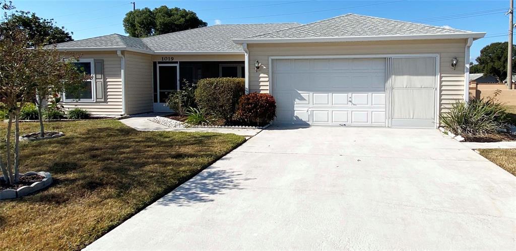 1019 Penguin Pl - 1019 Penguin Pl, Lakeland, FL 33809 Luxury Property | Jose Angel Pina