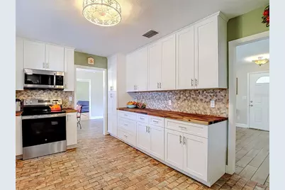 1644 W Socrum Loop Road, Lakeland, FL 33810 - Photo 17