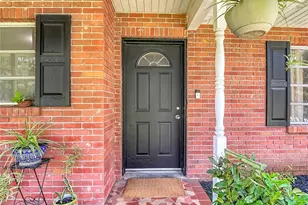 1644 W Socrum Loop Rd, Lakeland, FL 33810 - Photo 5