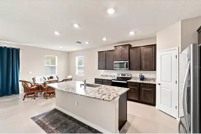 3804 N Maryland Avenue, Plant City, FL 33565 - Photo 13