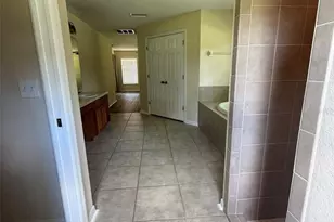 1978 Wooten Rd, Dover, FL 33527 - Photo 27