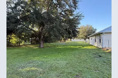 1978 Wooten Road, Dover, FL 33527 - Photo 9