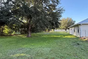 1978 Wooten Rd, Dover, FL 33527 - Photo 9
