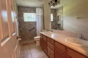 1978 Wooten Rd, Dover, FL 33527 - Photo 29