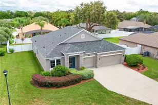 115 Sapphire Ct, Auburndale, FL 33823 - Photo 3