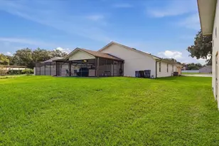 1731 Brangus Dr, Lakeland, FL 33810 - Photo 9