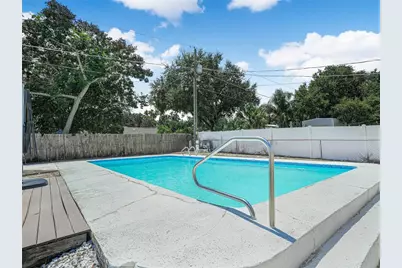 437 Broward Terrace, Winter Haven, FL 33884 - Photo 3