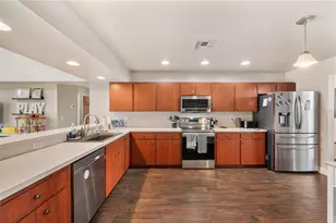 3326 Merlot Dr, Lakeland, FL 33811 - Photo 9