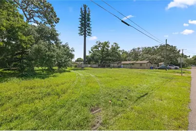 13805 N 20th Street, Tampa, FL 33613 - Photo 3