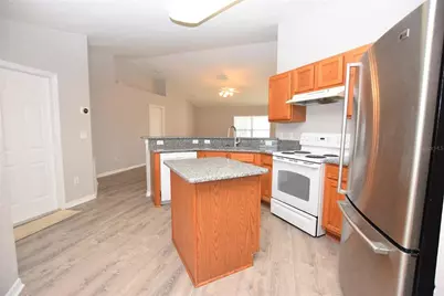 6835 Hunters Crossing Boulevard, Lakeland, FL 33809 - Photo 7