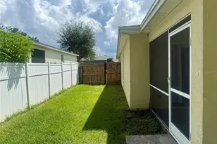 2021 Sweetfern Pl, Lakeland, FL 33810 - Photo 13