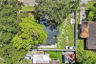 10124 N Hyacinth Ave, Tampa, FL 33612 - Photo 35