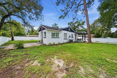 10124 N Hyacinth Avenue, Tampa, FL 33612 - Photo 31