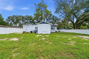 10124 N Hyacinth Ave, Tampa, FL 33612 - Photo 33