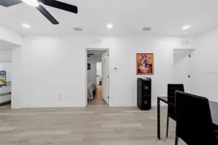 10124 N Hyacinth Ave, Tampa, FL 33612 - Photo 23