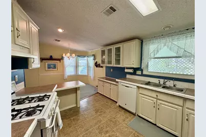6107 Grand Oaks Drive SE, Winter Haven, FL 33884 - Photo 13