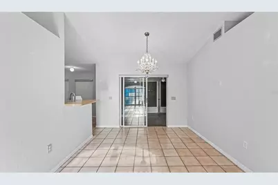 5835 Daughtery Downs Loop, Lakeland, FL 33809 - Photo 7