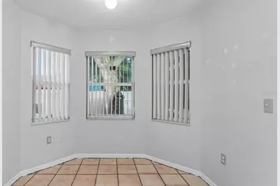 5835 Daughtery Downs Loop, Lakeland, FL 33809 - Photo 13