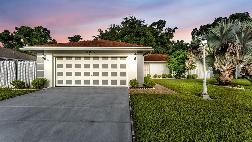 5835 Daughtery Downs Loop - 5835 Daughtery Downs Loop, Lakeland, FL 33809 Luxury Property | Jose Angel Pina
