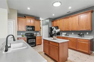 279 Brookshire Dr, Lake Wales, FL 33898 - Photo 11