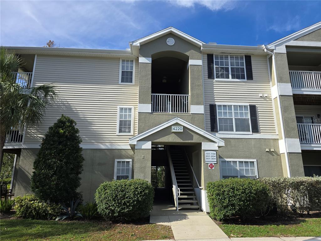 4220 Summer Landing Dr #301 - 4220 Summer Landing Dr #301, Lakeland, FL 33810 Luxury Property | Jose Angel Pina