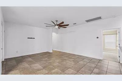 3950 Sunset Lake Drive, Lakeland, FL 33810 - Photo 23