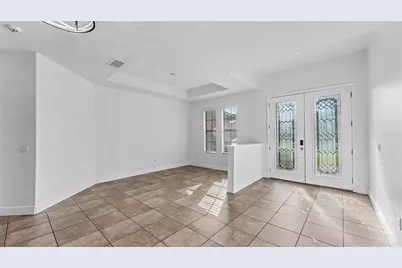 3950 Sunset Lake Drive, Lakeland, FL 33810 - Photo 3