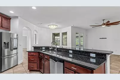 3950 Sunset Lake Drive, Lakeland, FL 33810 - Photo 7