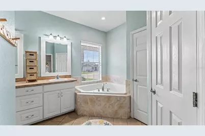 116 Bentley Oaks Boulevard, Auburndale, FL 33823 - Photo 31