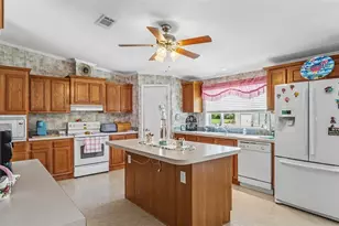 11457 N Linda Marie Terrace, Dunnellon, FL 34433 - Photo 15