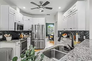 2267 Malachite Dr, Lakeland, FL 33810 - Photo 7