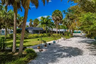 102 Trouve Ln, Ruskin, FL 33570 - Photo 25