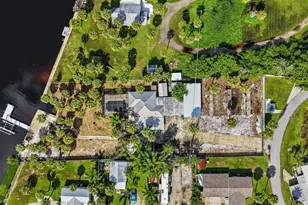 102 Trouve Ln, Ruskin, FL 33570 - Photo 15