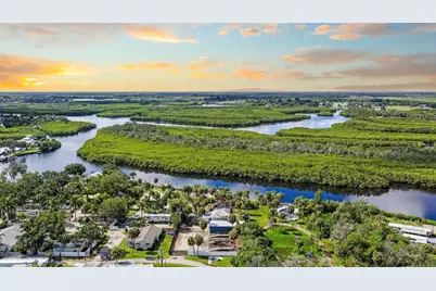 102 Trouve Lane, Ruskin, FL 33570 - Photo 21