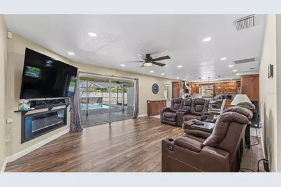 1638 Yeomans Path, Lakeland, FL 33809 - Photo 5