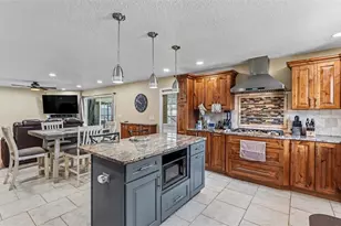 1638 Yeomans Path, Lakeland, FL 33809 - Photo 17