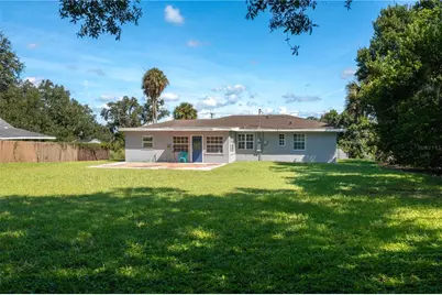 940 Carlton Avenue, Lake Wales, FL 33853 - Photo 3