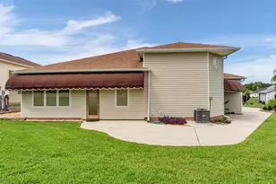1239 Motorcoach Dr, Polk City, FL 33868 - Photo 5